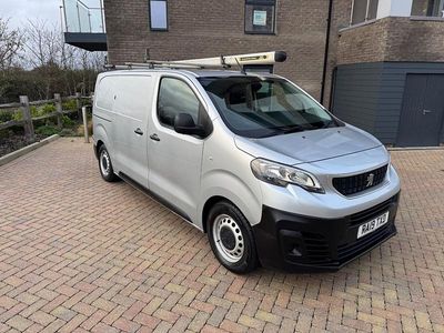 Silver Used 2019 Peugeot Expert Van | £6,995 (Fair price)