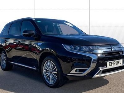 Begagnad Mitsubishi Outlander P-HEV 177 HK (130 kW) 2018 Kombi