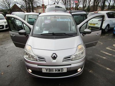 Used Renault Grand Modus Dynamique 111 HP (81 kW) 2011 Silver MPV