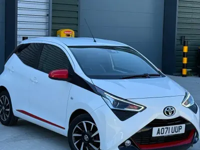Used Toyota Aygo Trend 2022 White Hatchback
