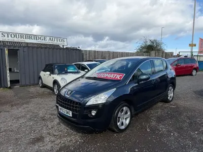Begagnad Peugeot 3008 Active 115 HK (84 kW) 2013 Blå SUV