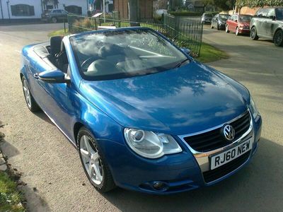 used VW Eos 2.0 TDI CR SE Cabriolet 2dr