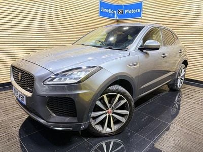 Begagnad Jaguar E-Pace R-Dynamic 249 HK (183 kW) 2019 Grå SUV