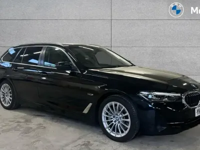 Used BMW 530e Comfort Edition 292 HP (214 kW) 2023 Black Estate