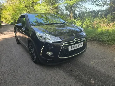 Begagnad Citroën DS3 2014 Mauve Halvkombi