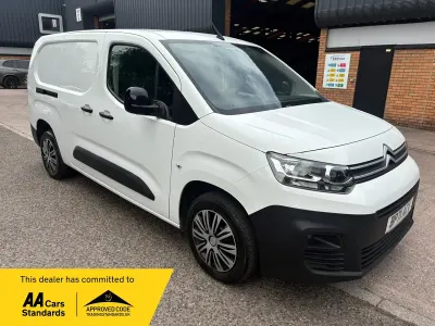 Used Citroën Berlingo 2022 White MPV