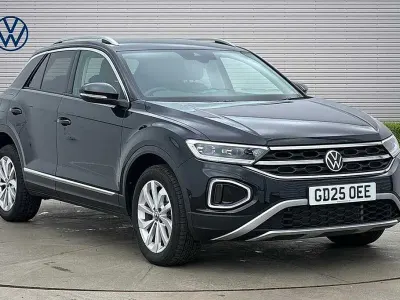 Used VW T-Roc 150 HP (110 kW) 2025 SUV