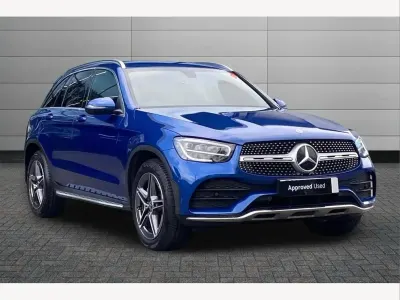 Usado Mercedes GLC300e AMG line 254 CV (186 kW) 2022 Azul SUV