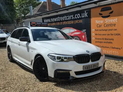 Begagnad BMW 520 M Sport 2020 Vit Kombi