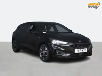 Usado Ford Focus ST-Line X 155 CV (114 kW) 2022 Negro Utilitario