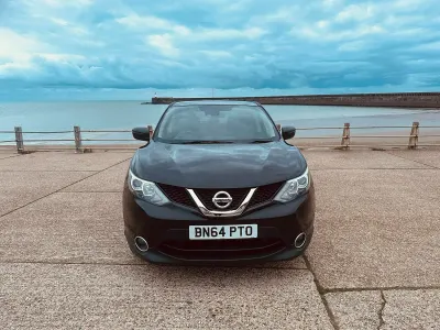 Used Nissan Qashqai Acenta Premium 110 HP (80 kW) 2014 Black SUV