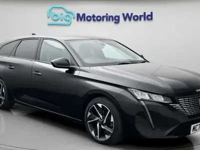Used Peugeot 308 SW Allure Premium 131 HP (96 kW) 2023 Black Estate