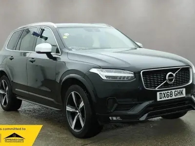 Usado Volvo XC90 R-Design 310 CV (228 kW) 2018 Negro SUV