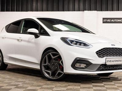 White Used 2018 Ford Fiesta ST Hatchback | £12,495 (Fair price)
