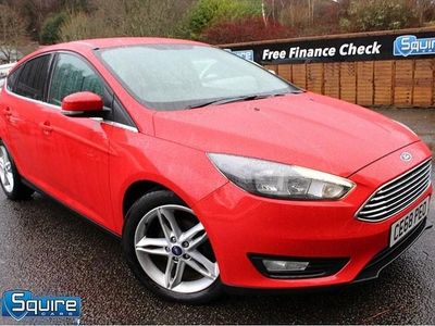 Used Ford Focus Zetec 120 HP (88 kW) 2018 Red Hatchback