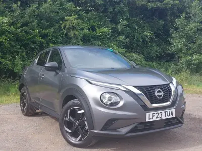 Used Nissan Juke N-Connecta 114 HP (83 kW) 2023 Grey SUV