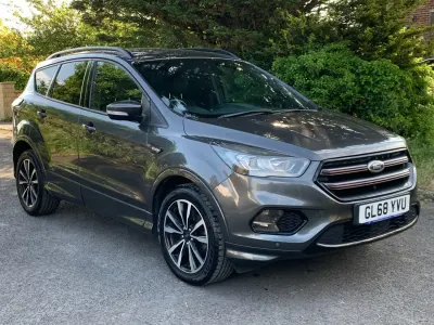 Second-hand Ford Kuga ST-Line 120 CP (88 kW) 2019 Gri SUV