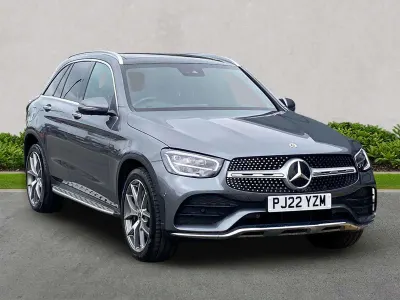 Käytetty Mercedes GLC300 AMG Line Premium 2022 Harmaa Farmari