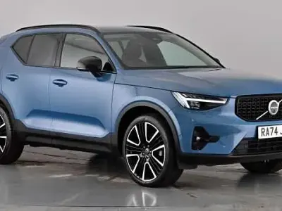 Used Volvo XC40 Ultra 197 HP (144 kW) 2025 Fjord blue SUV