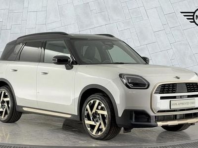 White Used 2025 Mini Countryman SUV | £34,990 (Fair price)