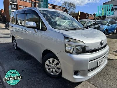 Used Toyota Voxy 2010 Silver MPV