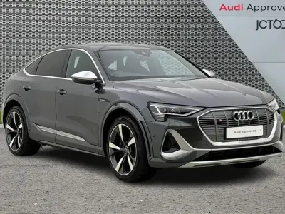 Used Audi e-tron Advanced 369 kW (503 HP) 2022 Grey SUV