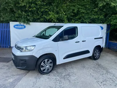 Used Citroën Berlingo 100 HP (73 kW) 2023 White MPV