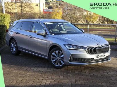 Pebble silver metallic Used 2024 Skoda Superb SE Technology Estate | £26,995 (Fair price)