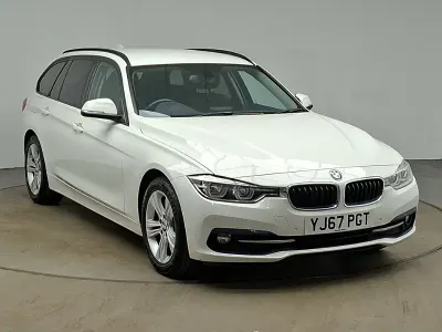 Used BMW 320 Sport Line 190 HP (139 kW) 2018 White Estate