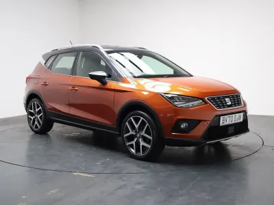 Używany Seat Arona XCELLENCE Lux 115 KM (84 kW) 2020 Pomarańczowy SUV