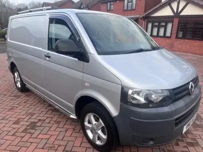 Używany VW Transporter 102 KM (75 kW) 2011 Srebrny Van