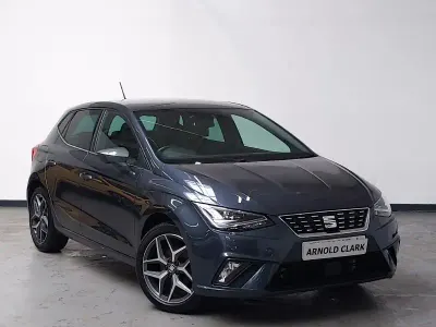 Usado Seat Ibiza XCELLENCE 110 HP (80 kW) 2021 Cinzento Citadino