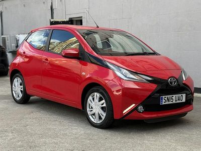 Used Toyota Aygo x-press 69 HP (50 kW) 2015 Red Hatchback