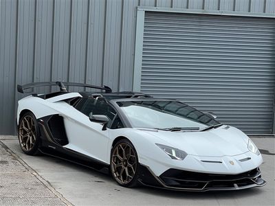 Lamborghini Aventador