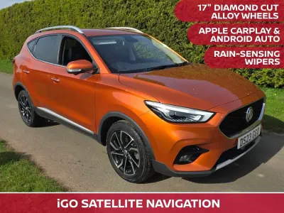 Używany MG ZS Exclusive 106 KM (77 kW) 2023 Pomarańczowy SUV