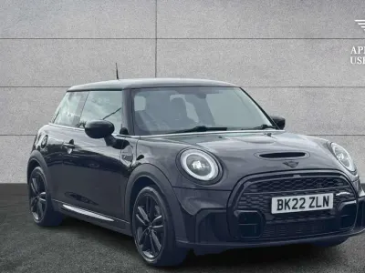 Używany Mini Cooper S Hatch 176 KM (129 kW) 2022 Czarny Hatchback