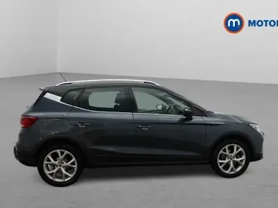 Used Seat Arona FR 110 HP (80 kW) 2023 Grey SUV