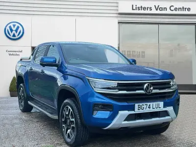 Begagnad VW Amarok Style 2024 Blå Pickup