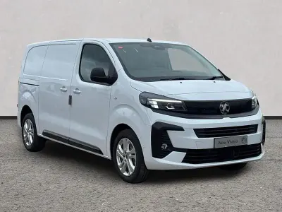 Nouă Vauxhall Vivaro 2026 Alb Monovolum