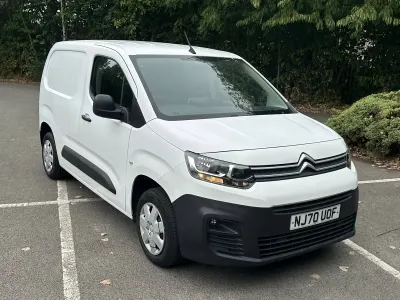 Used Citroën Berlingo Start 75 HP (55 kW) 2020 White MPV