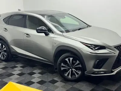 Used Lexus NX300h Sport Line 197 HP (144 kW) 2018 Silver SUV