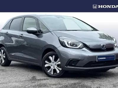 Used Honda Jazz Hybrid 109 HP (80 kW) 2023 Polished metal Hatchback