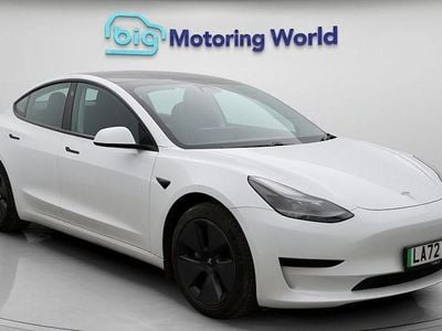 White Used 2022 Tesla Model 3 RWD Sedan | £21,000 (Fair price)