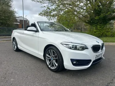 Usado BMW 218 Sport Line 2018 Branco Cabrios