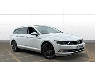 Used VW Passat GT 150 HP (110 kW) 2019 White Estate