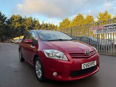 Red Used 2011 Toyota Auris Hatchback | £2,750 (Fair price)