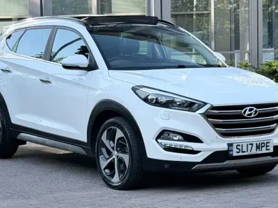 Used Hyundai Tucson Premium SE 2017 White SUV