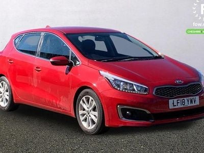 Usado Kia Ceed 135 HP (99 kW) 2018 Vermelho Citadino