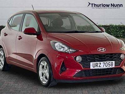 Used Hyundai i10 SE 67 HP (49 kW) 2023 Red Hatchback