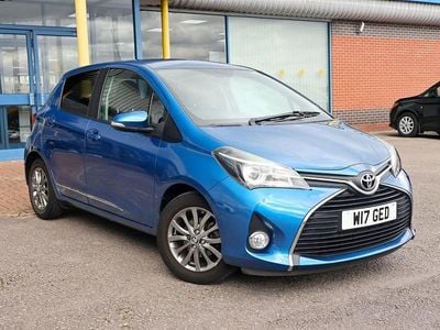 Used Toyota Yaris 2017 Island blue Hatchback